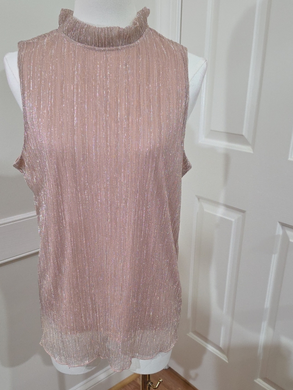 NWT Adiva Rose Gold Lurex Shimmer Mock Neck Plissé Blouse - Size M